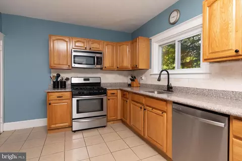 4 North Ave, Wyncote, PA 19095 photo 13