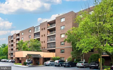 1219 W Wynnewood Rd #309, Wynnewood, PA 19096