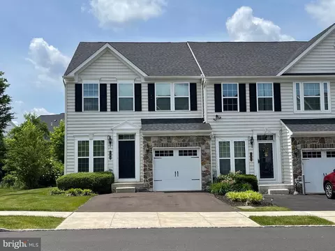 104 Wyndham Ln, Colmar, PA 18915