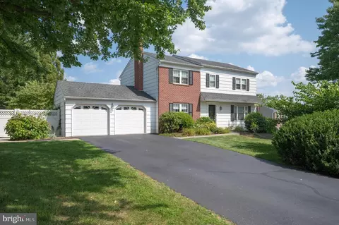 3321 E Hayes Rd, Norristown, PA 19403
