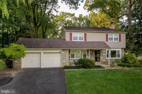 1580 Tralee Dr, Dresher, PA 19025