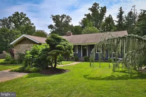 1486 Tallyho, Meadowbrook, PA 19046