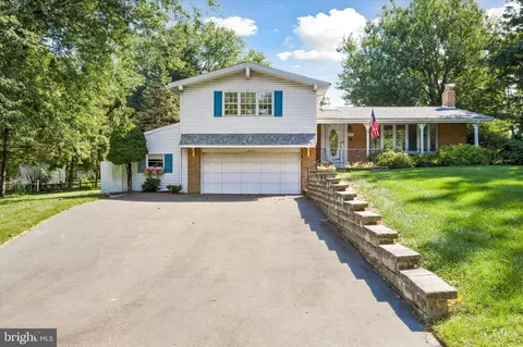1637 Edison Dr, Ambler, PA 19002