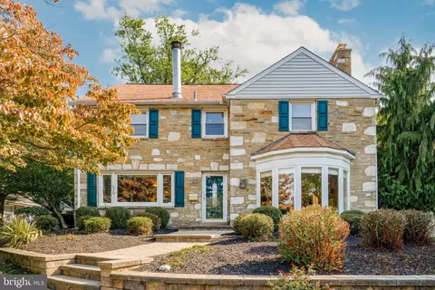207 Windsor Ave, Melrose Park, PA 19027