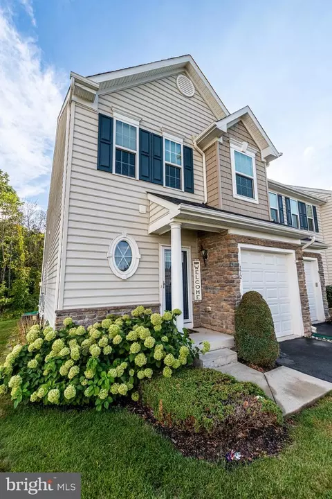 172 Tulip Ln, Gilbertsville, PA 19525