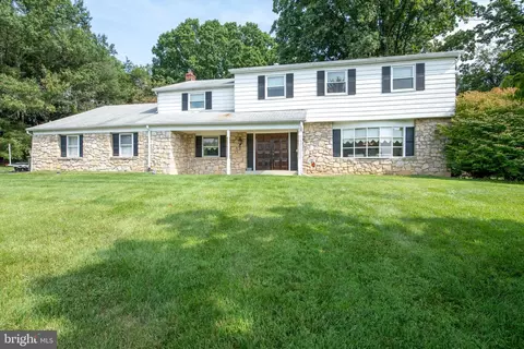 Undisclosed, Huntingdon Valley, PA 19006