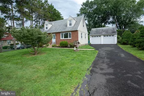 3224 Maple Rd #3224, Huntingdon Valley, PA 19006