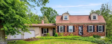 809 Gabriel Ct, Pottstown, PA 19464