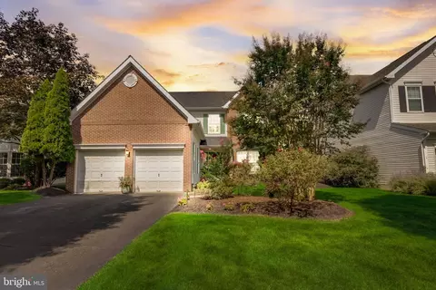 131 Inverrary Dr, Blue Bell, PA 19422