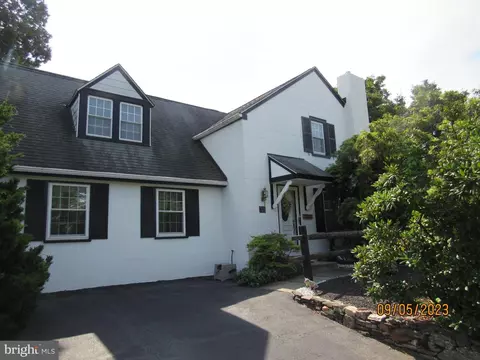 703 Seminole Ave, Jenkintown, PA 19046