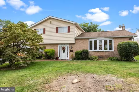 2618 Burleigh Ave, Glenside, PA 19038