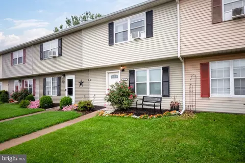 473 Blaker Dr, East Greenville, PA 18041