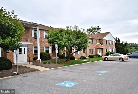 108 Woodstream Dr #CONDO 108, Norristown, PA 19403