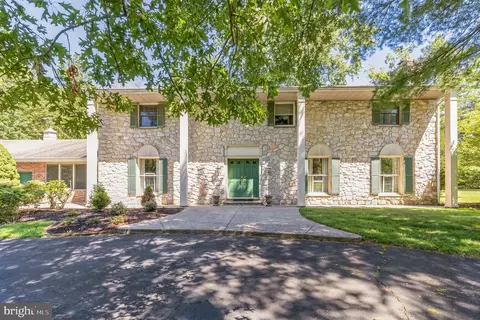 1304 Squire Dr, Ambler, PA 19002