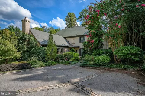 137 Rose Ln, Haverford, PA 19041