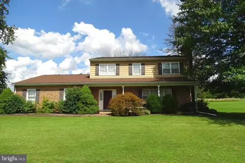 682 Salfordville Rd, Harleysville, PA 19438