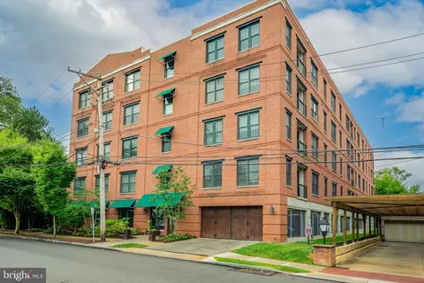 120 Sibley Ave #307, Ardmore, PA 19003