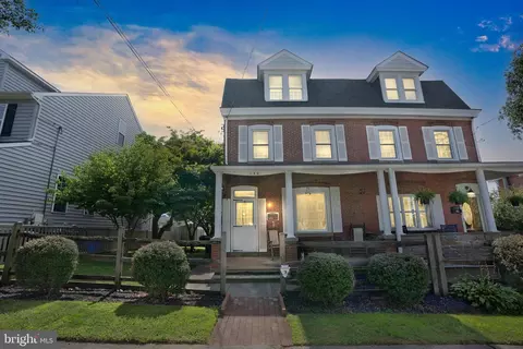 139 W 9th Ave, Conshohocken, PA 19428