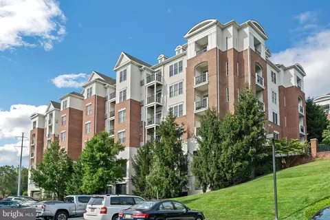 300 W Elm St #2410, Conshohocken, PA 19428