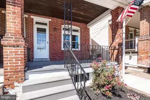 61 Edgewood St, Pottstown, PA 19464