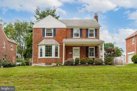 7418 Elizabeth Rd, Elkins Park, PA 19027