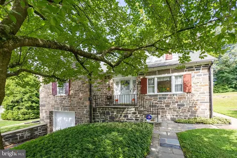 147 Walnut Ln, Ambler, PA 19002