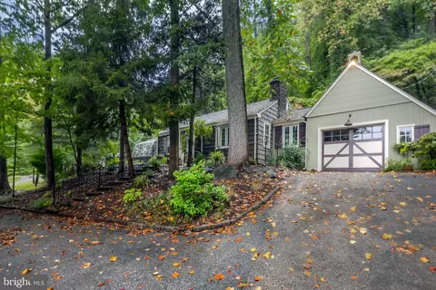 176 Gypsy Ln, King Of Prussia, PA 19406