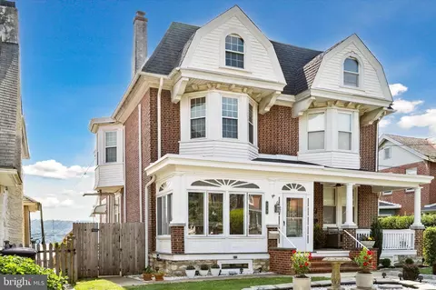 319 E 10th Ave, Conshohocken, PA 19428