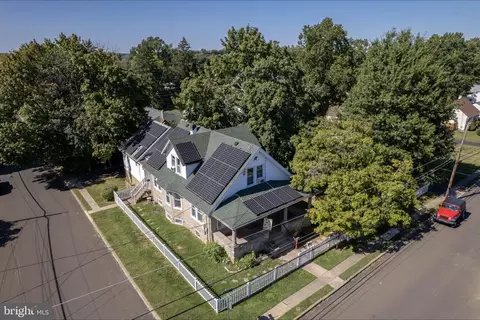 200 Ellis Rd, Willow Grove, PA 19090