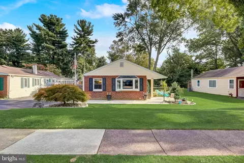 520 Quigley Ave, Willow Grove, PA 19090