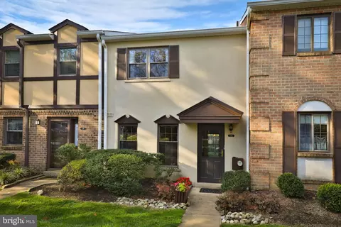 232 Glen Pl #232, Elkins Park, PA 19027
