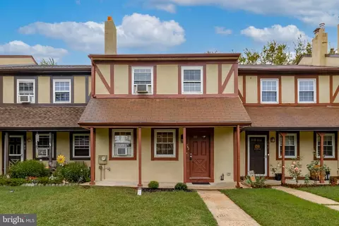 762 Sandra Ln, East Norriton, PA 19401