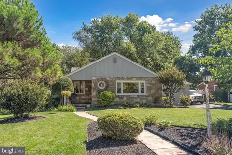 237 S Lynnwood Ave, Glenside, PA 19038
