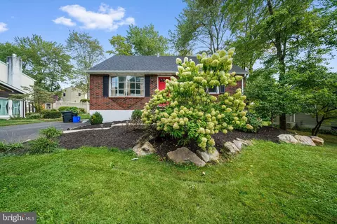 1470 N Valley Rd, Pottstown, PA 19464