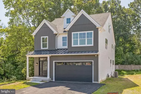 4 Blackhorse Woods Ln, Plymouth Meeting, PA 19462