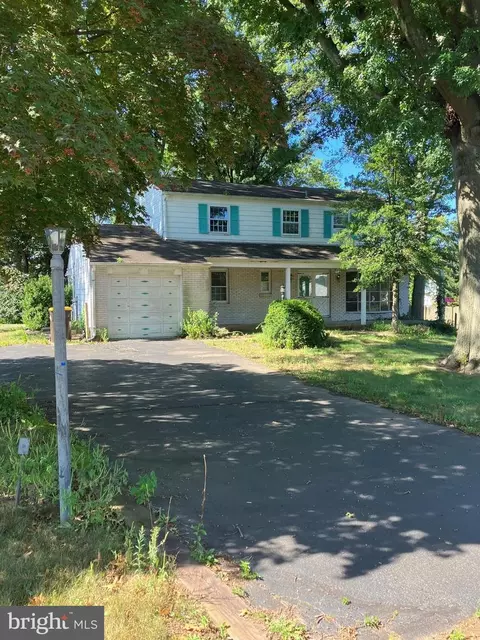 950 Patriot Dr, Lansdale, PA 19446