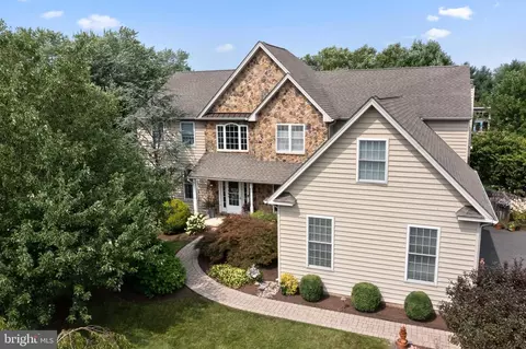 397 N Limerick Rd, Schwenksville, PA 19473