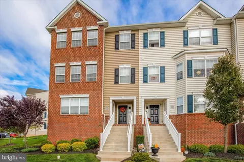 3066 Goshen Dr #M70 U, Pennsburg, PA 18073