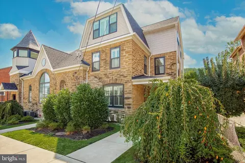219 Ford St, West Conshohocken, PA 19428