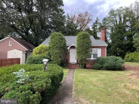 517 Penn St, Lansdale, PA 19446