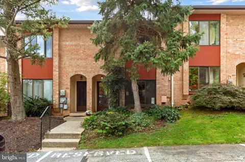 908 Stonybrook Dr #908, Norristown, PA 19403
