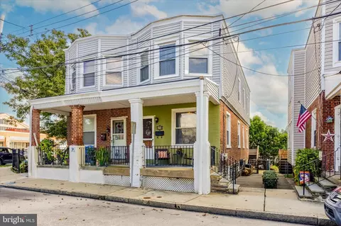 23 S Cricket Ter, Ardmore, PA 19003