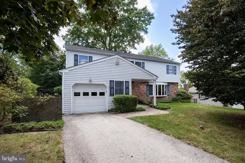 3138 Middle School Dr, Eagleville, PA 19403