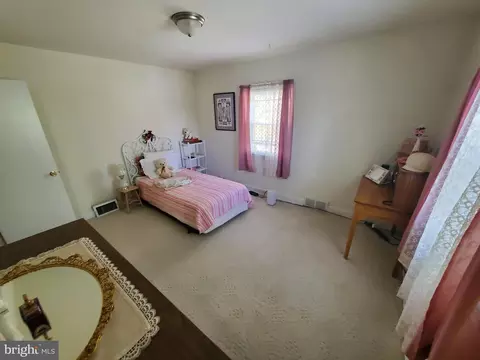 40 Johns Rd, Cheltenham, PA 19012 photo 5