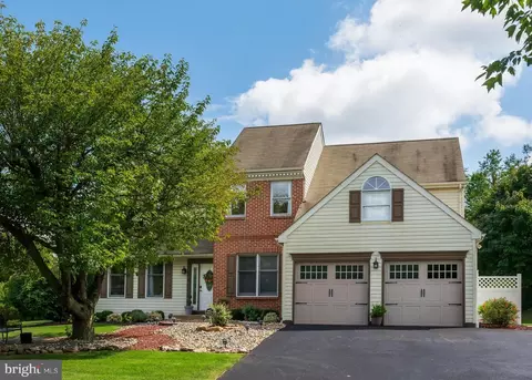 306 Missimer Dr, Royersford, PA 19468