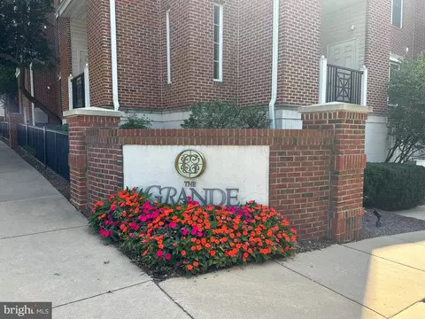 200 W Elm St #1104, Conshohocken, PA 19428