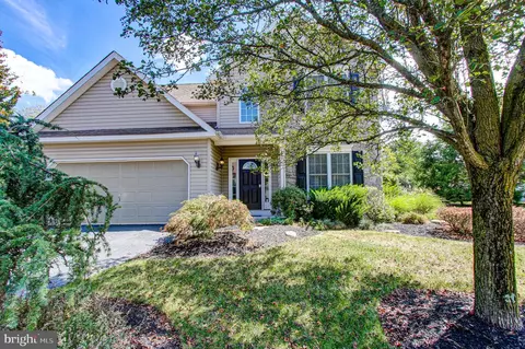 4462 Buck Hollow Rd, Collegeville, PA 19426