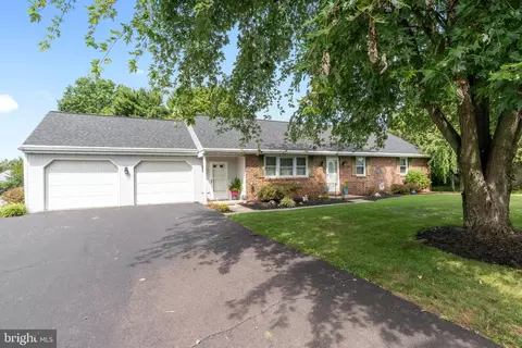 665 Vaughn Rd, Royersford, PA 19468