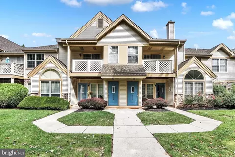 1714 Foxmeadow Cir #CONDO 1714, Royersford, PA 19468