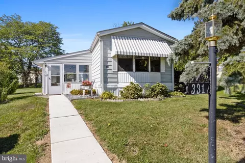 331 Woodstream Way, North Wales, PA 19454